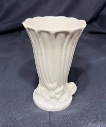 Vintage  McCoy Pottery cornucopia vase Vase,  Unsigned