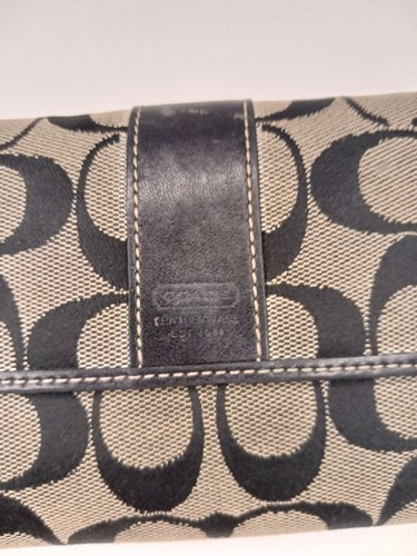 Coach Black/Tan Signature Canvas Tri-fold Wallet - Picture 2 of 14