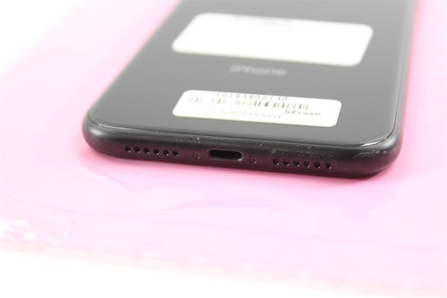 Apple iPhone XR A1984 128GB Black Verizon CDMA + GSM - Picture 8 of 11