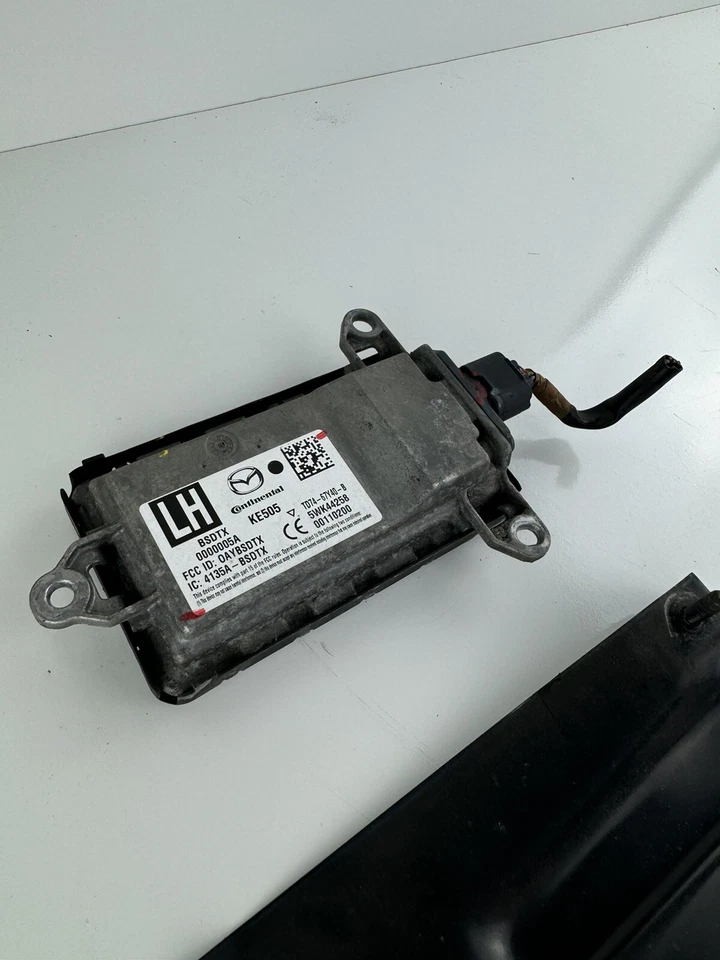 MAZDA CX-9 CX9 2008-2013 MÓDULO SENSOR DE ADVERTENCIA PUNTO CIEGO TRASERO IZQUIERDO OEM Foto 2 de 4