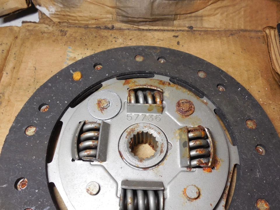 DISCO EMBRAGUE 6 CILINDROS FORD F250 F350 4.9L PERFECTO RCF1002 Foto 2 de 4