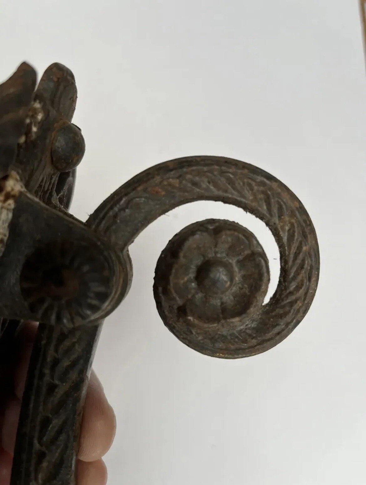 8" ANTIQUE 1882 VICTORIAN A. KENRICK & SONS No 421 SCROLLED DOORKNOCKER