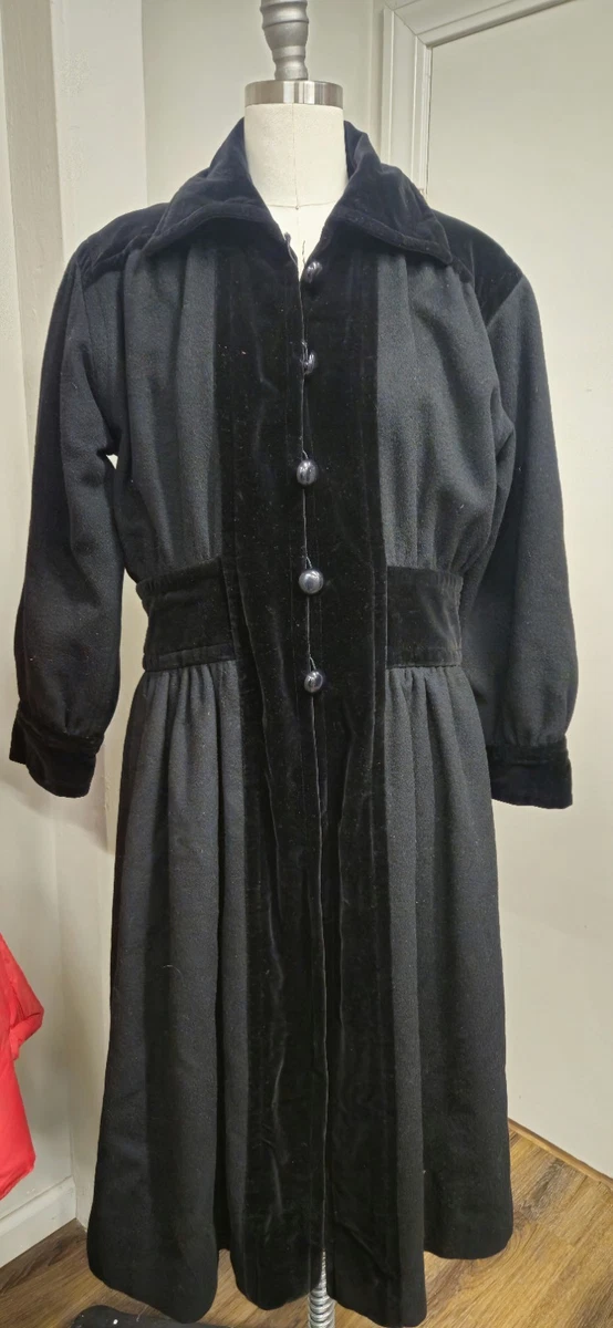 Yves Saint Laurent Vintage Coats, Jackets & Vests for Women for