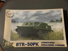 NIB PST MODEL KIT #72054 ARMOURED PERSONNEL CARRIER SCALE 1:72
