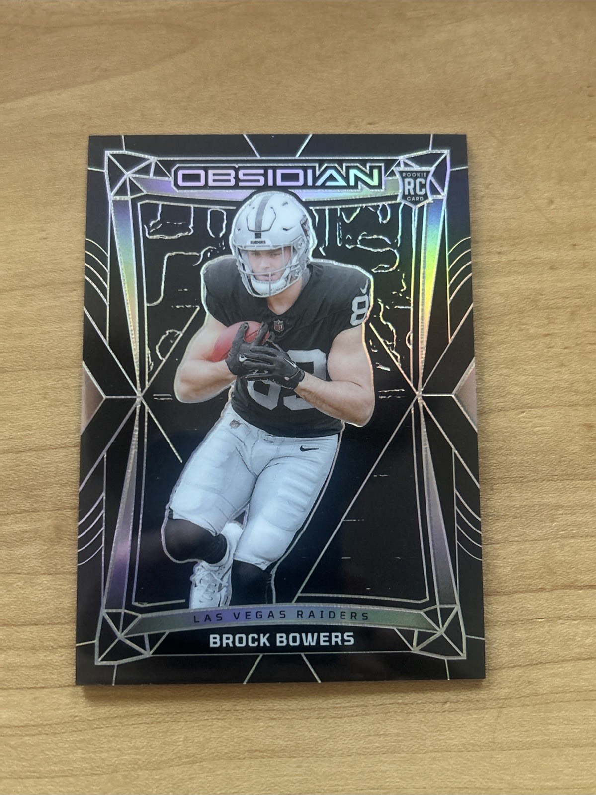 Brock Bowers 2024 Panini Obsidian International #101 Football