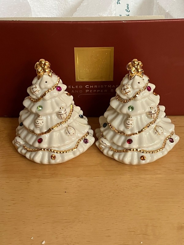 NEW LENOX  JEWELED  SALT & PEPPER SHAKERS PORCELAIN