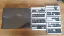 GMK Arch keycaps OVP: Base Kit + NorDeUK + No...