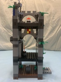 Lego Castle Knights Kingdom II: Citadel of Orlan Set 8780 99.5% Read Description