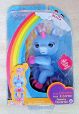 Fingerlings Stella Lights Sounds Baby Unicorn Interactive Finger Toy Pet WowWee