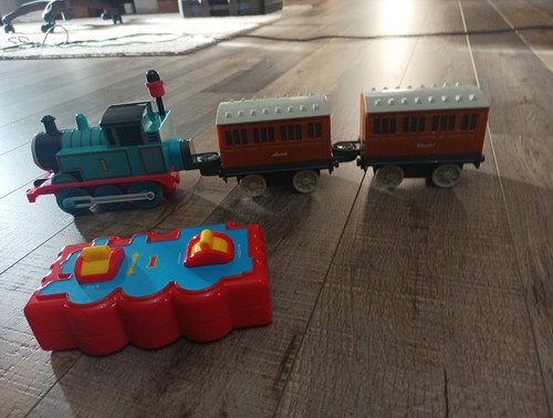 Thomas Train Remote control 2003 Tomy Gullane Tank Engine Annie & Clarabel RC - Picture 2 of 19