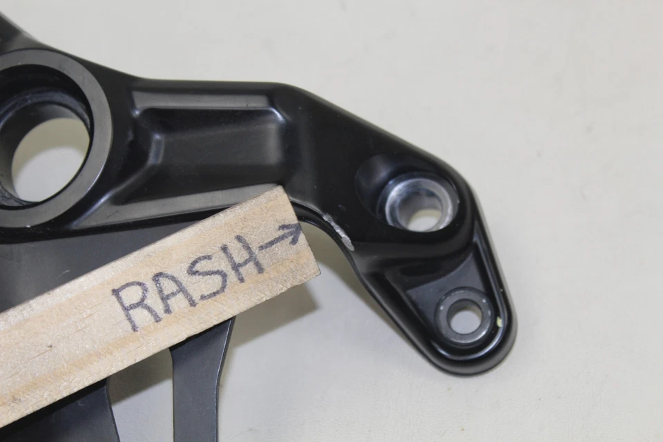  Soporte trasero izquierdo Ducati Monster 1200R 1200 R OEM soporte reposapiés clavija ¡BONITO! Foto 2 de 4