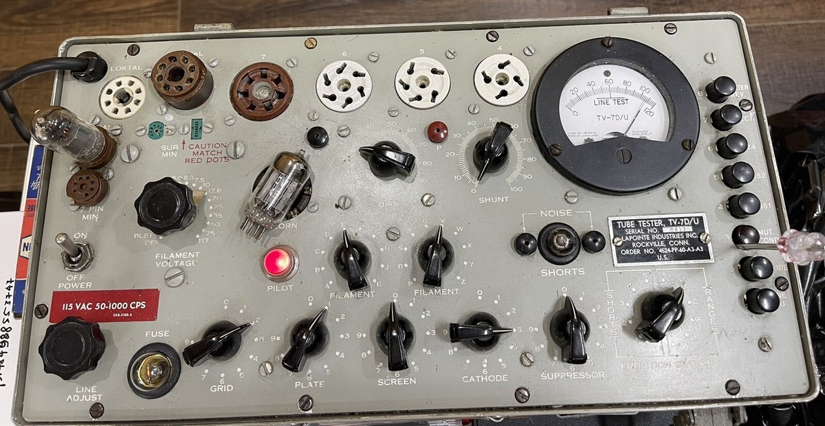 Hivac CV491 12AU7 ECC82 45 Degree D getter Welded Plate NOS Hivac CV491 12AU7 ECC82 45 Degree D getter Welded Plate NOS