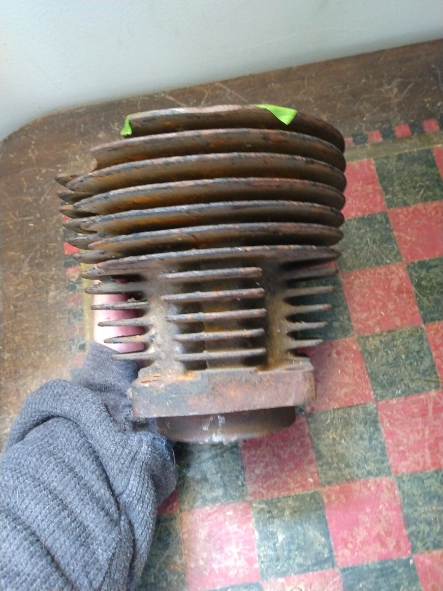 Harley-Davidson Ironhead 900 Front cylinder jug 1957-71 PN 16561