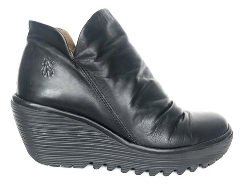 Fly London Boots Size UK 3/36 For Women Black Leather Excellent Condition