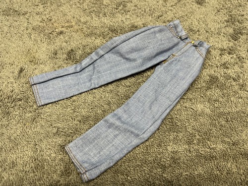 Pantalones de mezclilla azul claro 1/6 para muñeca masculina de 12" Hot Toys Phicen - Imagen 2 de 2