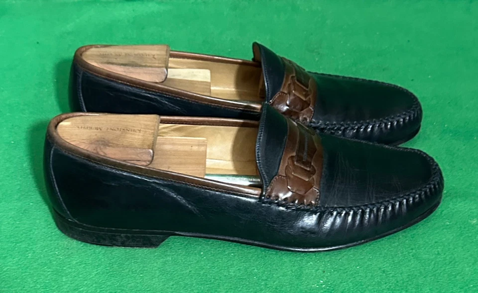 Zapatos de vestir de cuero para hombre Johnston & Murphy talla 11. Foto 2 de 4