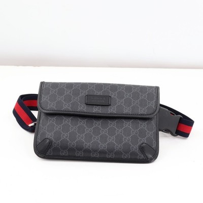 Gucci Model GG Small Black Belt Bag 598113 K5RLN 1095 (PZ1004917