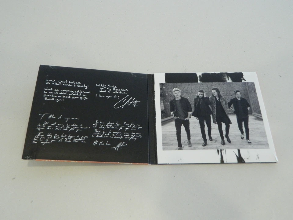 One Direction Made In The A.M. CD [Deluxe Edition] - Image 2 of 3