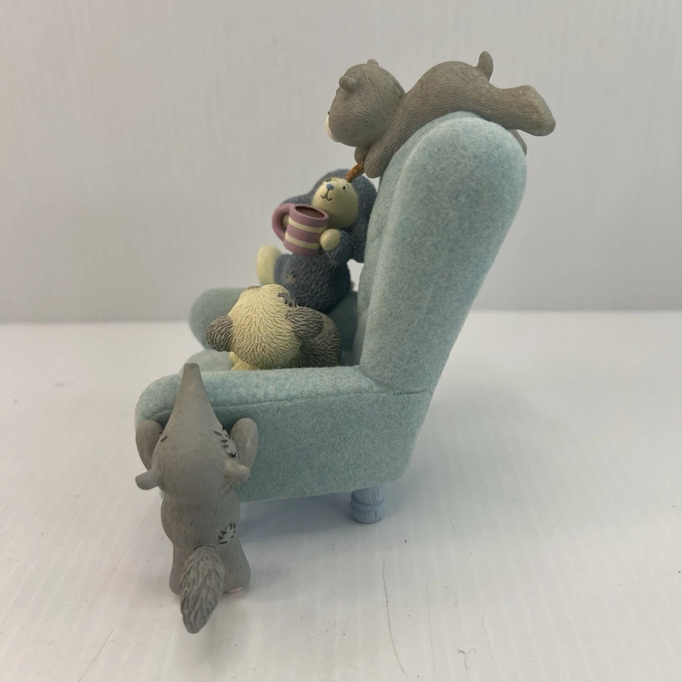 All Cosy With – My Blue Nose Friends Figurine – Boxed & Rare – Armchair Scene - image 4 of 4