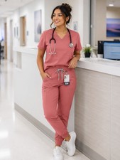 FIGS Technical Collection Scrub Set Women&rsquo;s 1XL Dusty Rose Jogger Pants Top
