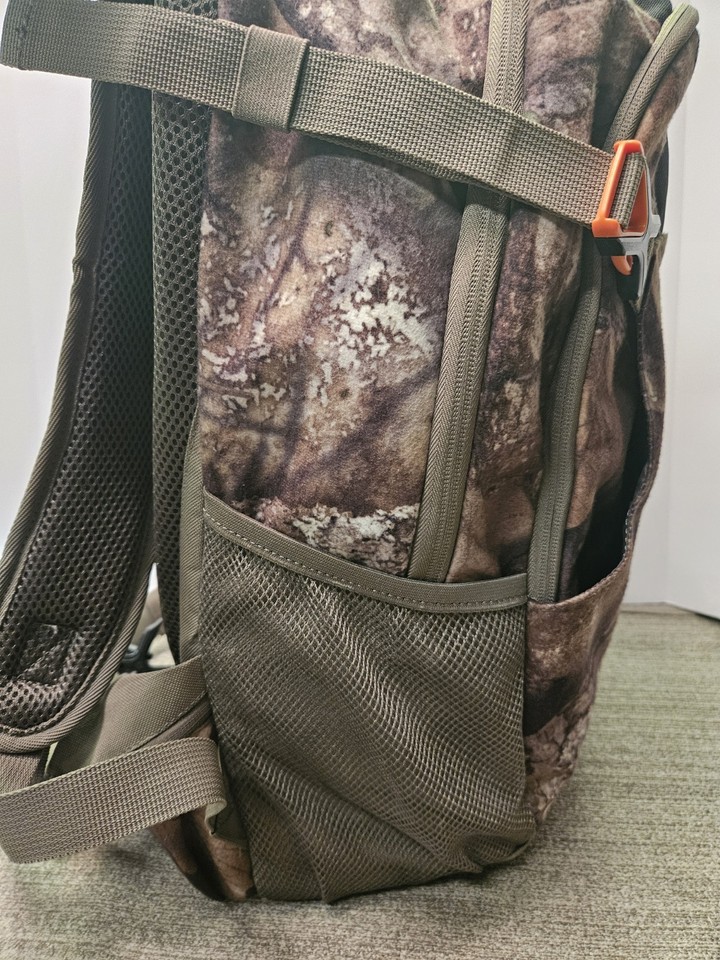 Sac à dos camouflage 2 compartiments - OFFSHORE - 33 x 19 x 48 cm