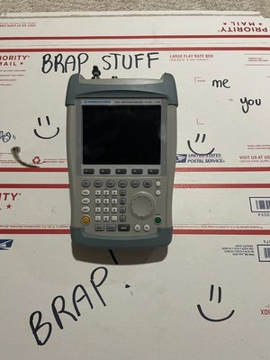 LOG R&S FSH3 3GHz Spectrum Analyzer w/ Preamplifier 1145.5850.03