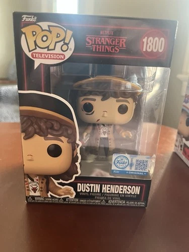Funko Pop! Stranger Things - Dustin Henderson (Exclusive) #1800 W/Protector