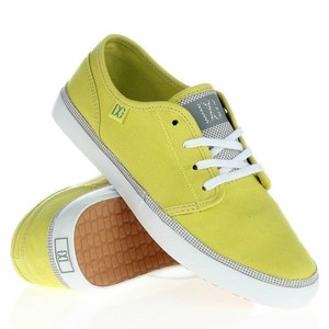 dc shoes 37