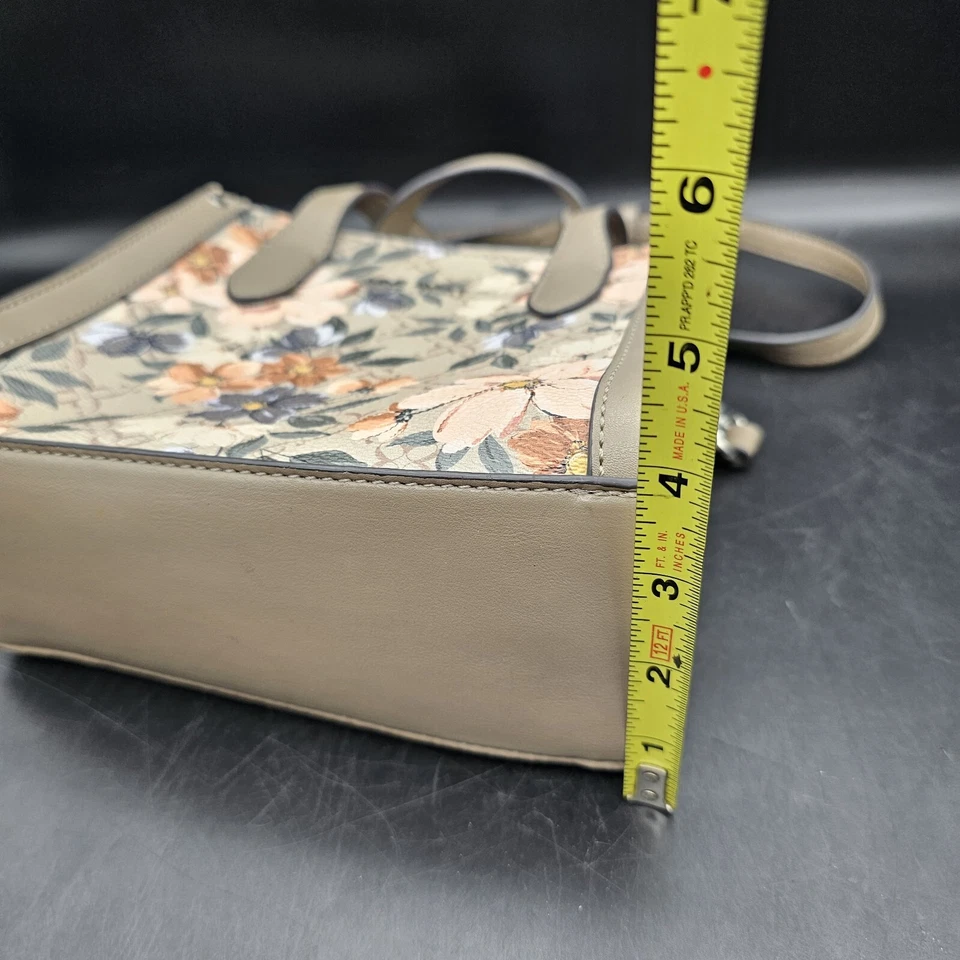 Mini bolso bandolera floral Nine West Candance Foto 3 de 4