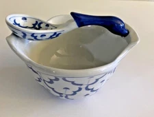 Oriental Porcelain ~  Rice / Soup Bowl & Cover & Goose Handle Spoon ~ 3 Pc