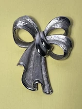 Vintage Large Mid Century Modern Abstract Silver Tone Bow Brooch