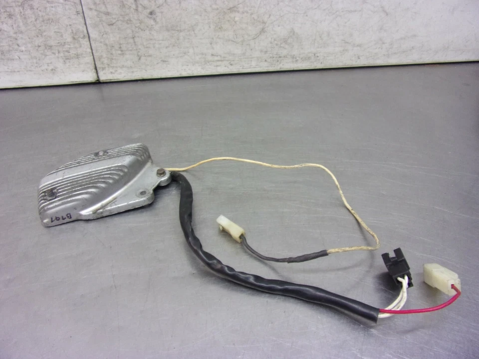 REGULADOR OEM B 141 F YAMAHA VIRAGO XV 535 S 1995 Foto 2 de 4