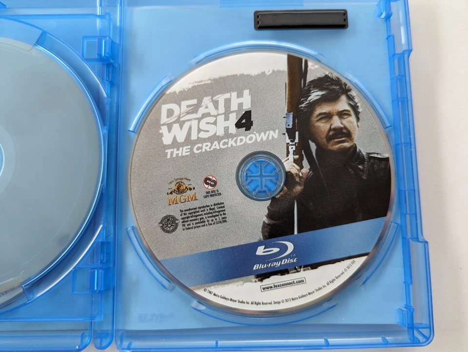 Colección Triple Amenaza BRONSON | Bluray | ¡Disco Como Nuevo! | Reg A Edición USA Foto 4 de 4