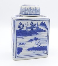 Vintage Chinese Blue and White Small Porcelain Tea Caddy