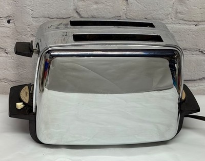 Vintage Sunbeam Model T-10B-1 Chrome 2-Slot Toaster Works READ