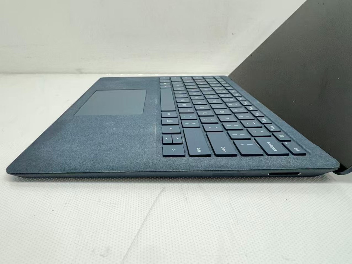 Microsoft Surface Laptop 1769 Intel i7-7660@2.5Ghz 8G 256G Win 11