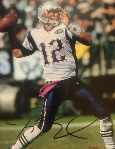Tom Brady All Time Great QB Patriots signed 8x10 photo read description