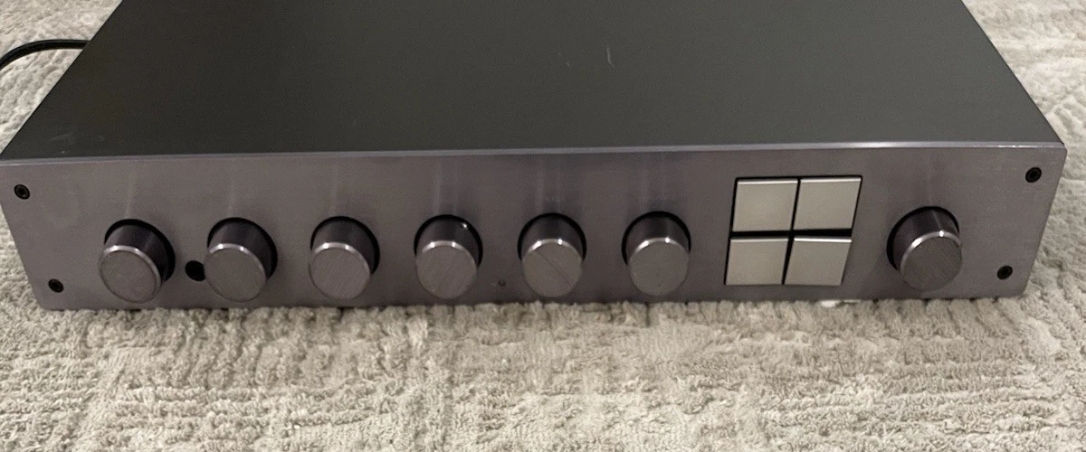 Préampli/Tuner Carver CT-30x – Testé Et Fonctionnel, Bonne état Cosmétique (EB-18168)