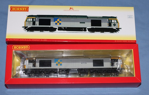 Hornby R30156 60001 Steadfast Tripple Grey Era 8 OO Gauge Neu in OVP | Zustand: New