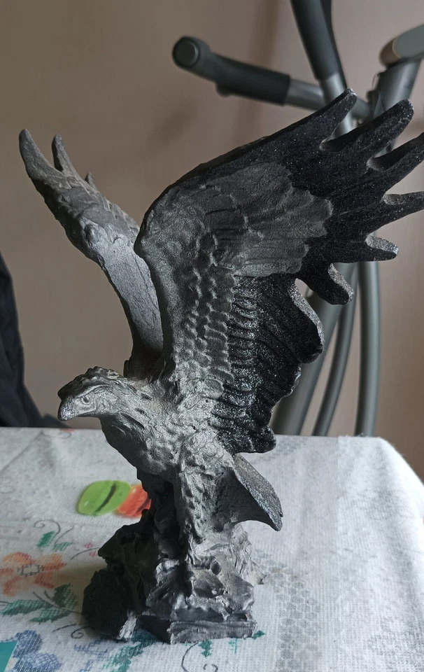 Sculpture Aigle roche volcanique originale fait main signature à identifié - Photo 2/4