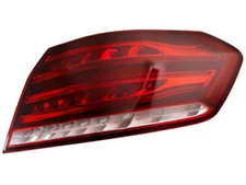 For 2015-2016 Mercedes E250 Tail Light Assembly Right - Passenger Side 73117VZWW