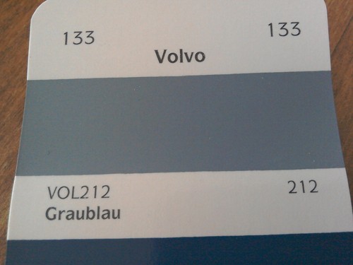 Volvo Solvent Basecoat aerosol y lata color seleccionado - Imagen 34 de 108