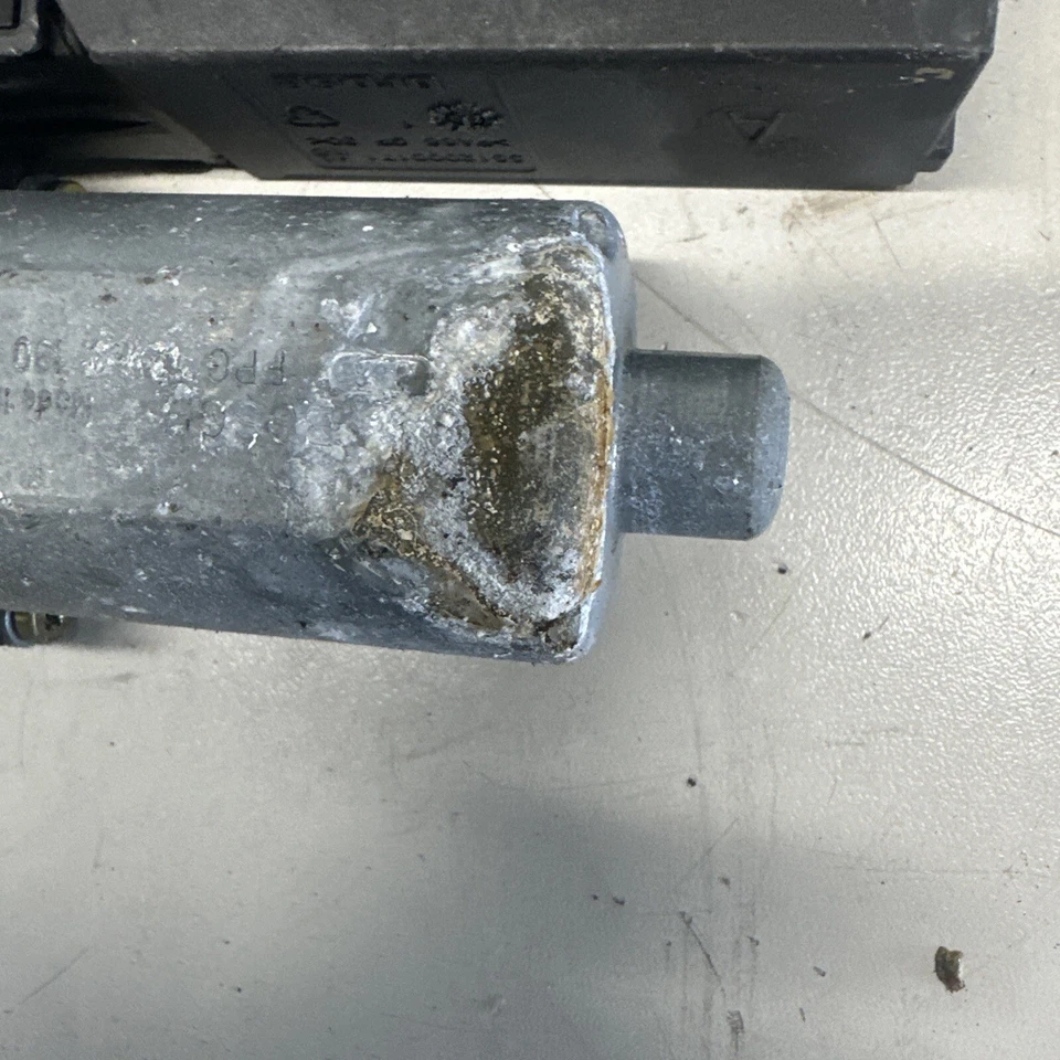 Peugeot 307 2004 conductor puerta delantera derecha ventana motor 9637130680 Foto 3 de 3