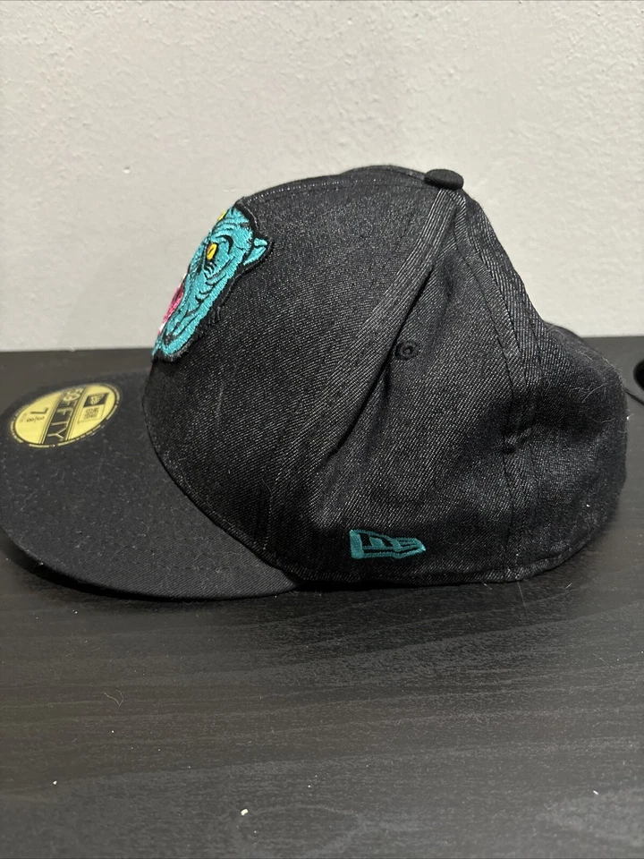 Gorra MNWKA Mishka Death Adders New York Negra New Era 7 3/8 Snapback RARA 3 Ojos Foto 2 de 4