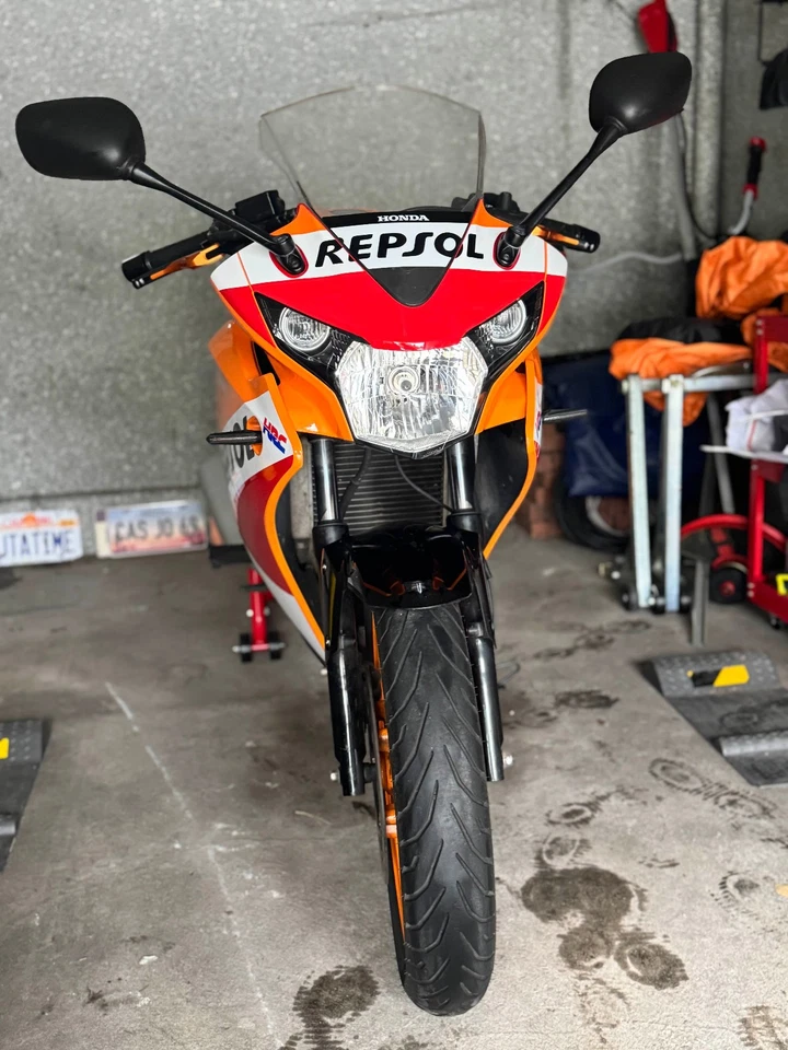 Honda CBR 125R JC50 Repsol Edition - Bild 4 von 4