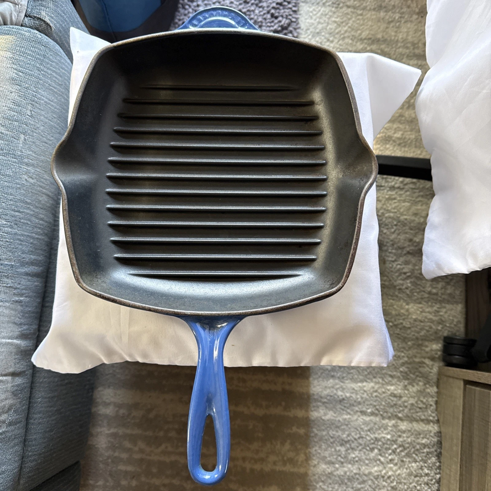 Vintage Le Creuset Cast Iron Square Skillet Grill Pan #26 Blue, VERY CLEAN 10.5”