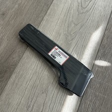 TOYOTA HILUX RN20 RN25 RN30 Accelerator Pedal...