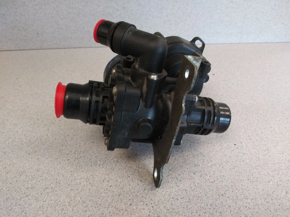 2021 Alfa Romeo Stelvio OEM Water Pump ID 68312761AD Fits 17-25 - Image 3 of 4