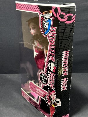 2013 Monster High I LOVE SHOES Draculaura BBR91 | eBay