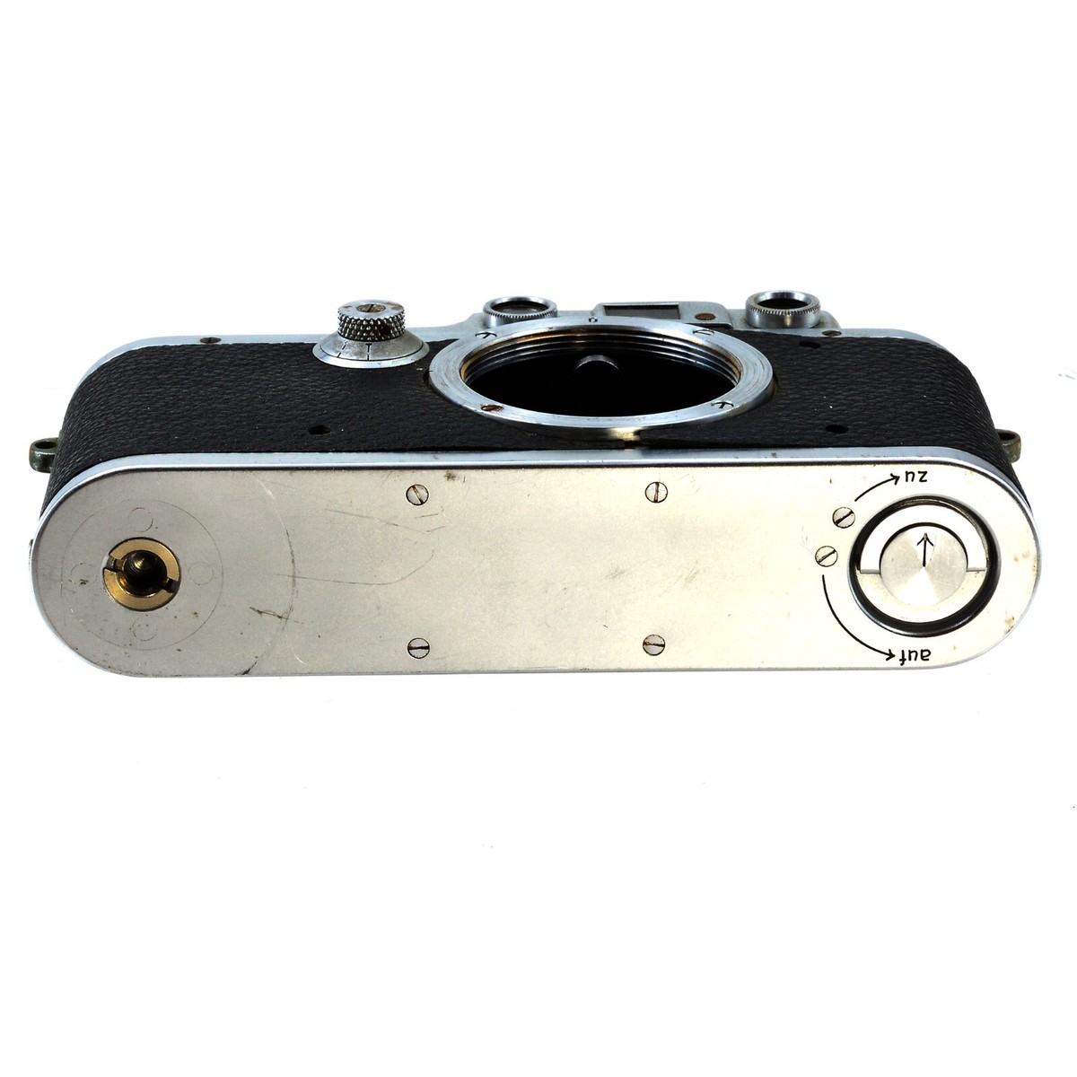 Leica IIIb from 1939. camera #10 of batch of 1000 made SN #319010